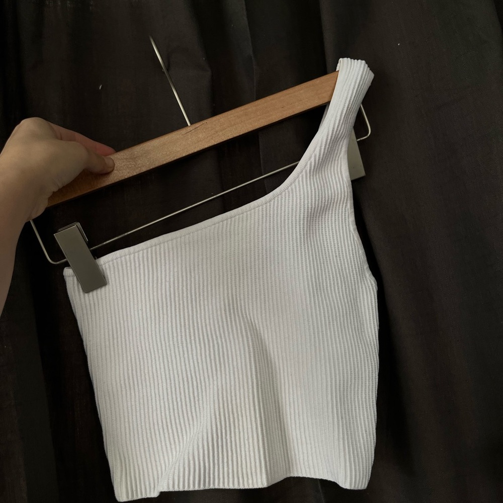 Babaton Ivory Ribbed Top